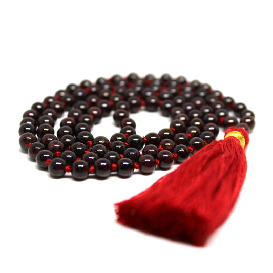 RED GARNET MALA (CAPRICORN : मकर राशि)