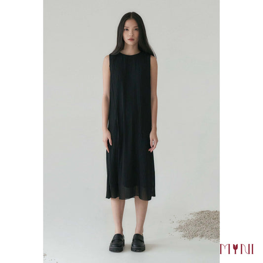 Black Pleated Dress